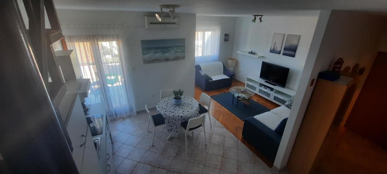Apartment Dorami Малинска Экстерьер фото